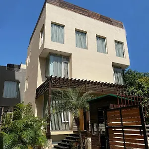  Guest house Crs India