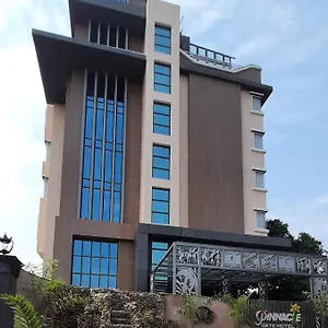 **** Hotel The Pinnacle Sarnath India